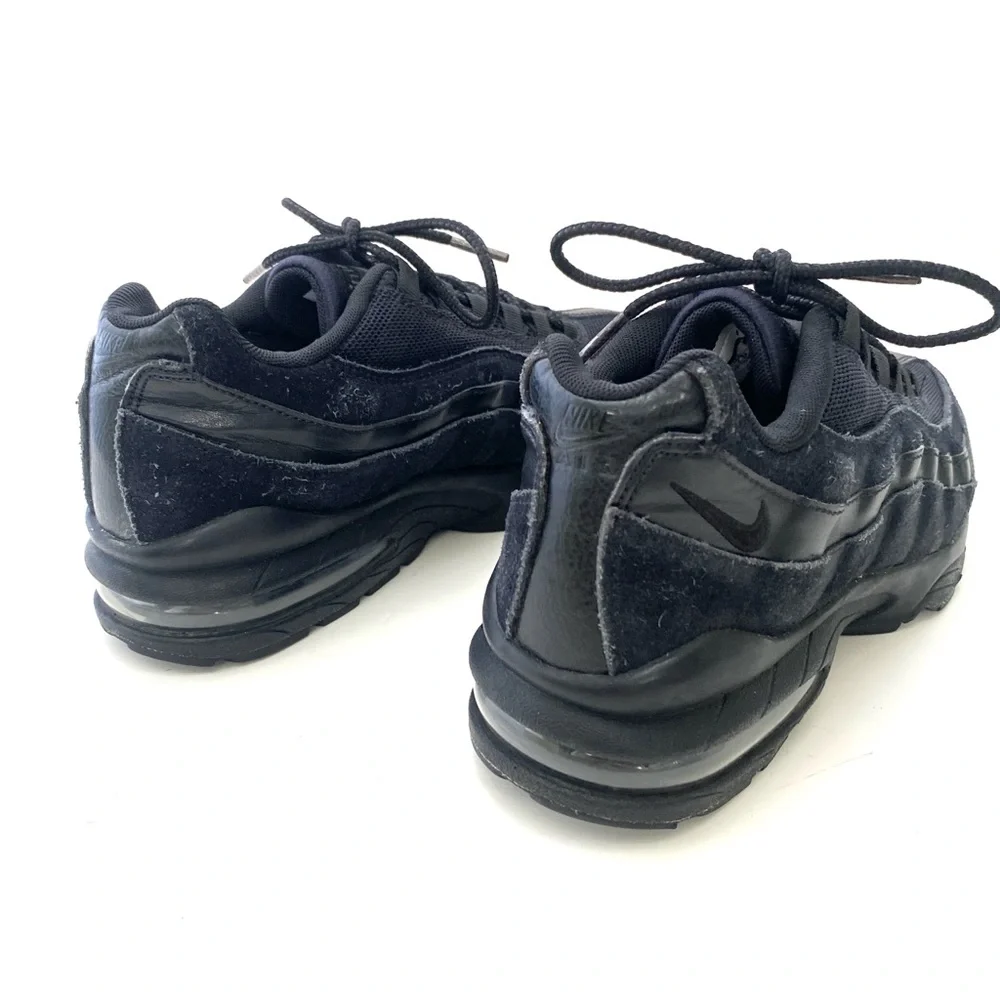Nike Youth AirMax 95 GS Triple Black Running Trainer
